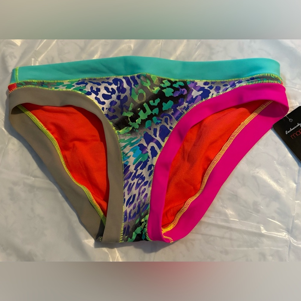 ABS Allen Schwartz Size 8 Cheetah Surf Hipster Bikini Swim Bottom NWT